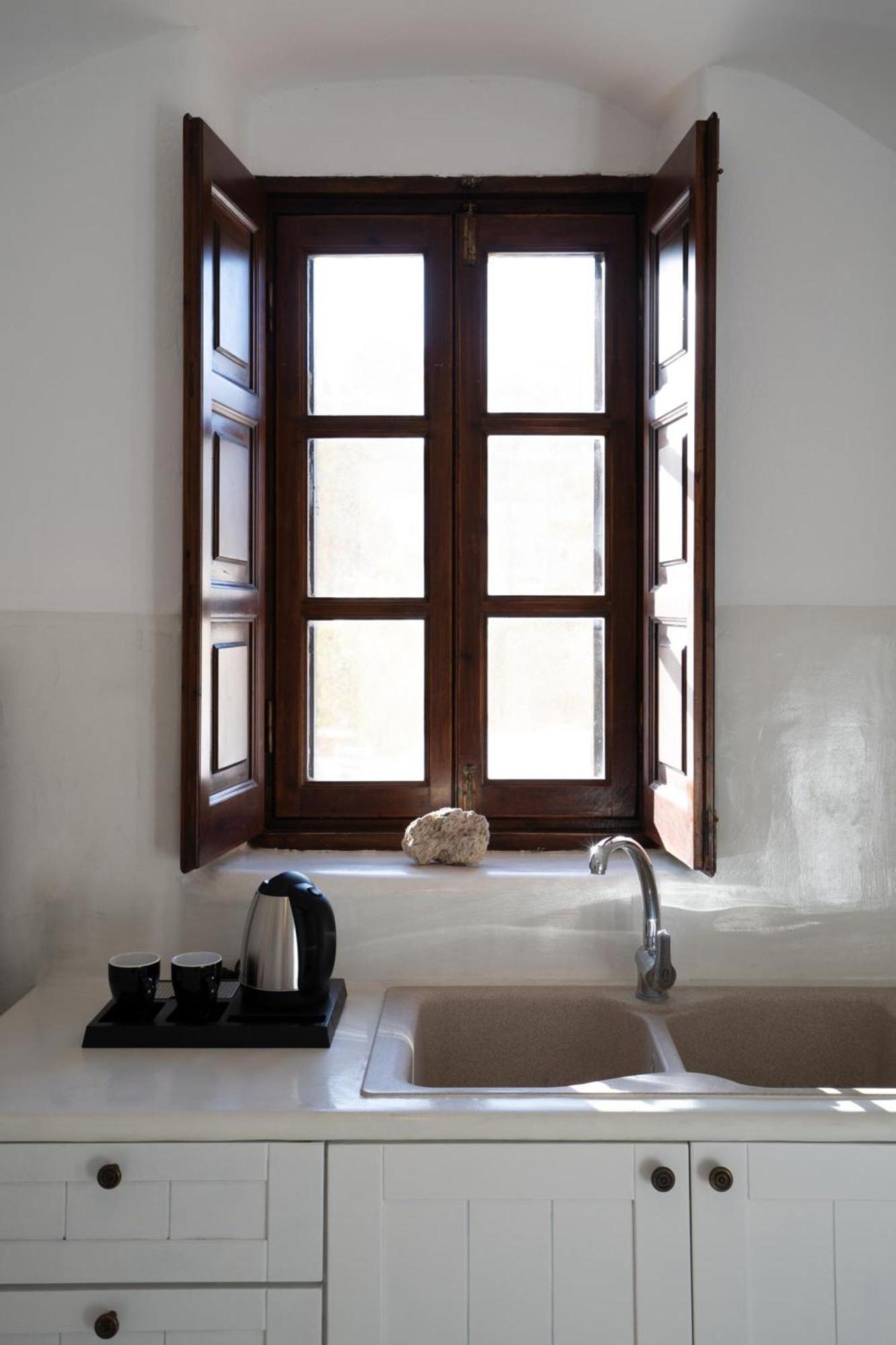 Madame Kalitsi Cozy Suites Fira  Exterior foto