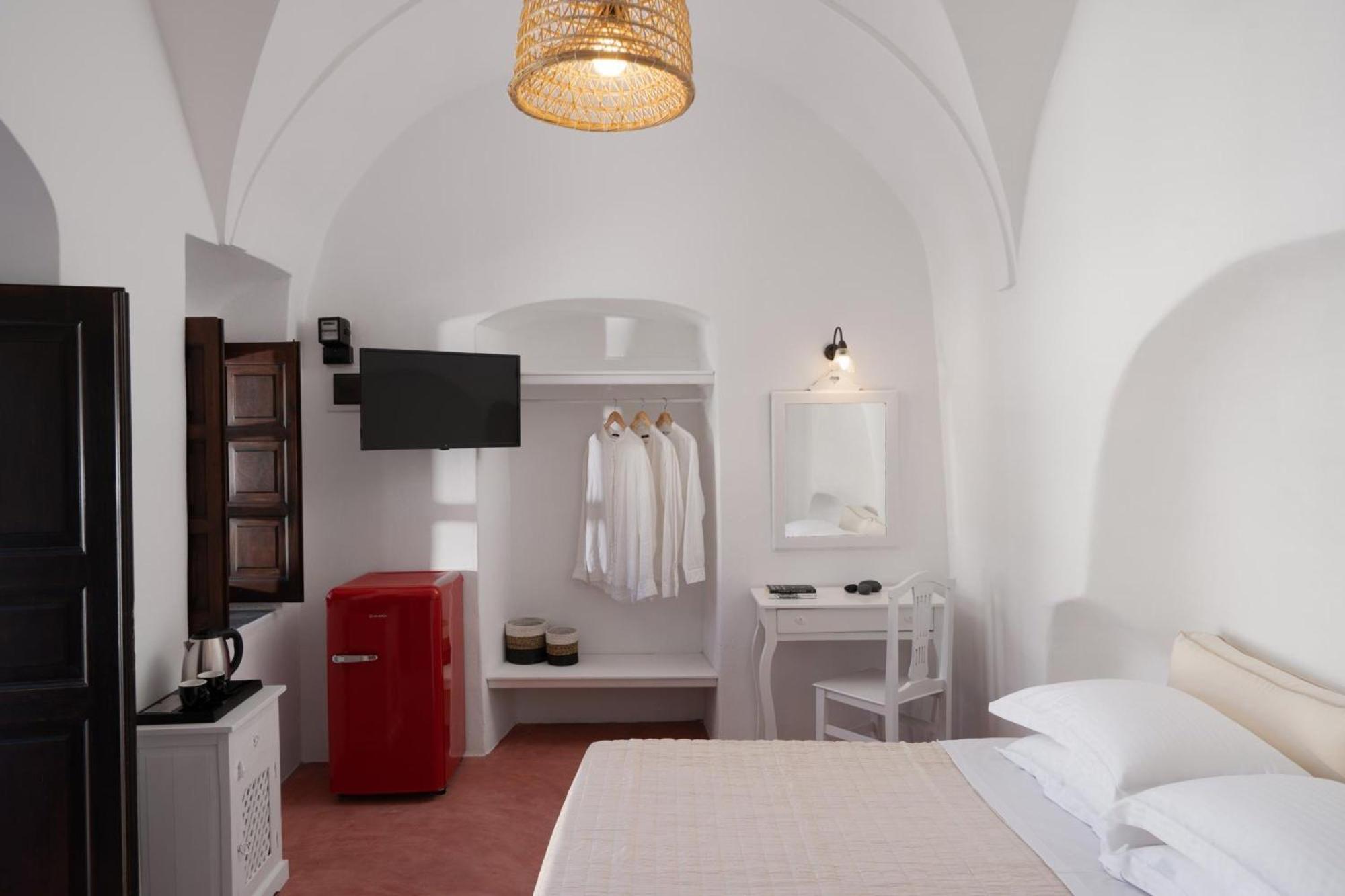 Madame Kalitsi Cozy Suites Fira  Exterior foto
